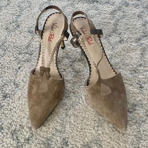 Violet & Red Strap Point heel